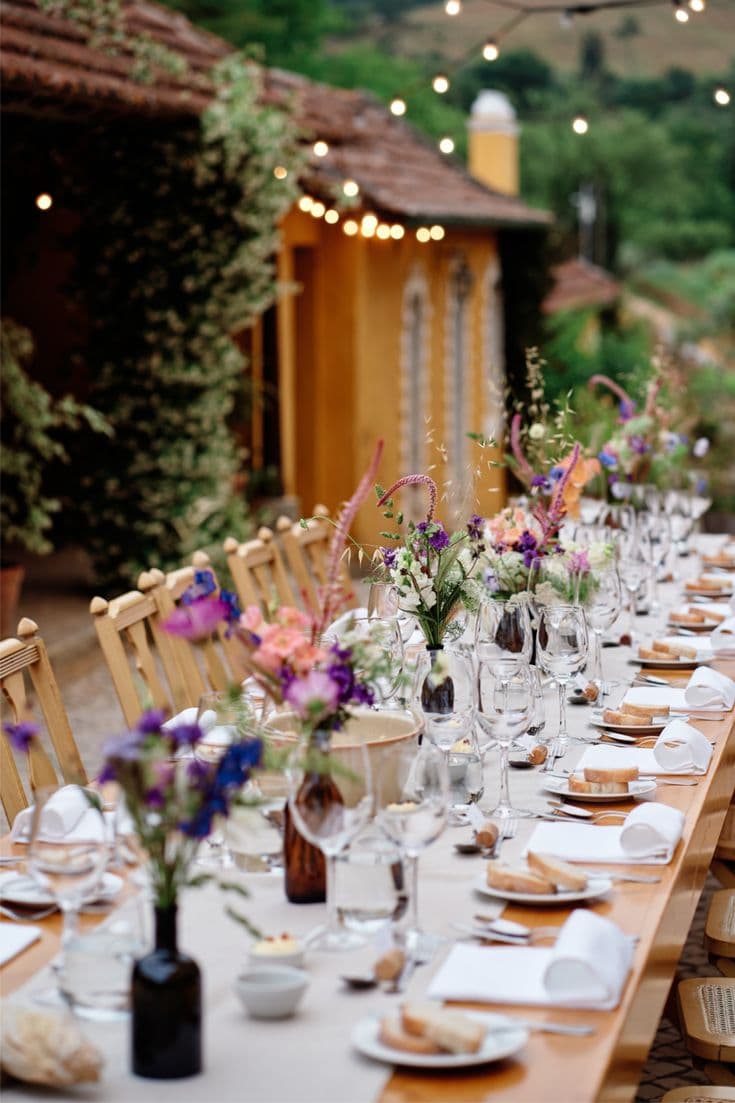 Dinner table in the Lagar